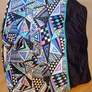 Geometric print skort
